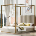 Cama de Casal com Estrutura de Metal e Dossel Estofado em Linho