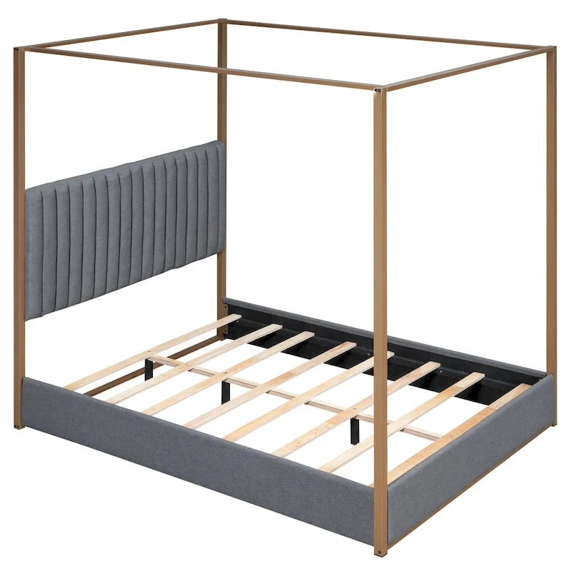 Cama de Casal com Estrutura de Metal e Dossel Estofado em Linho