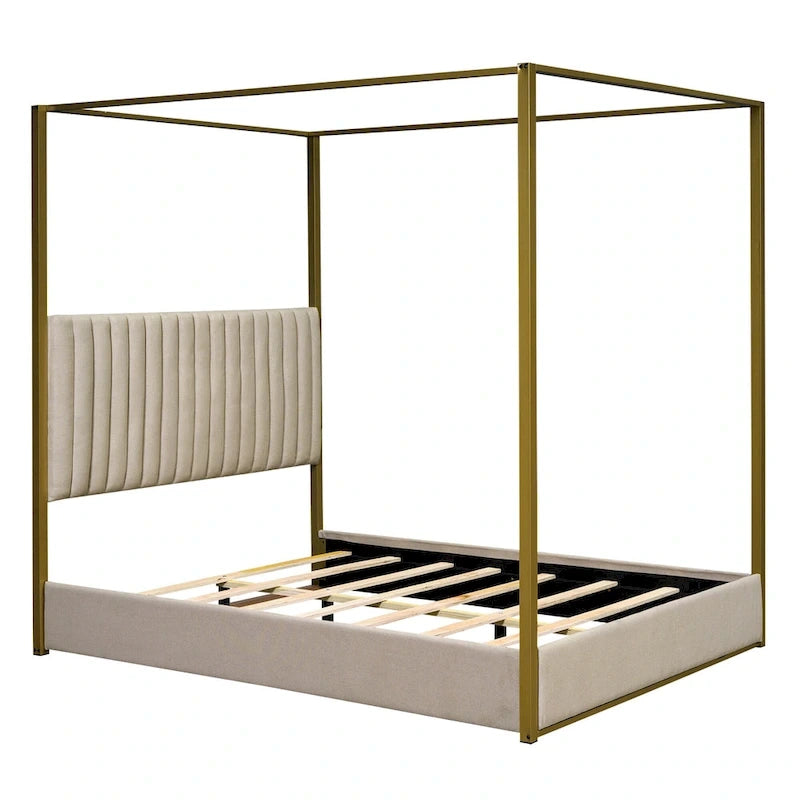 Cama de Casal com Estrutura de Metal e Dossel Estofado em Linho