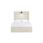 Cama de Painel Branca Rústica Estilo Industrial de Quinta